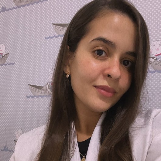 Dra. Camila André de Souza Meleiro