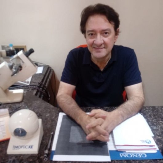Dr. Renato César Corrêa Bouças