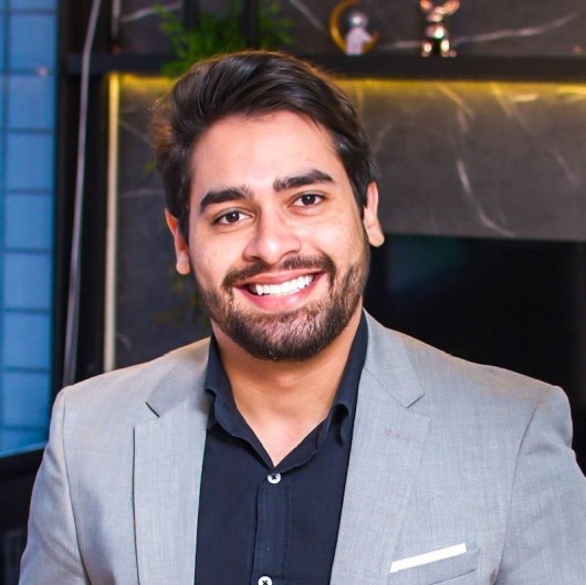 Dr. Cláudio Canto