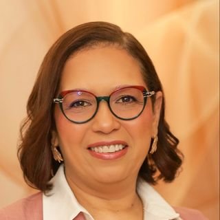 Dra. Ana Teixeira