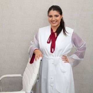 Dra. Laura Jorge Diniz Póvoa