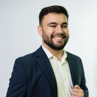Dr. Lucca Vinicius Maia Marques