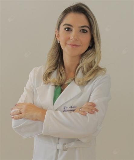 Dra. Marina Vilela Costa Bianchi