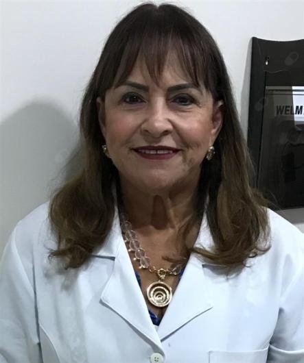 Dra. Maria Christina Cavalcanti Ballut