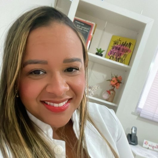Dra. Aline Pires