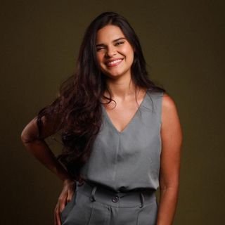 Dra. Yhasmim Marinho