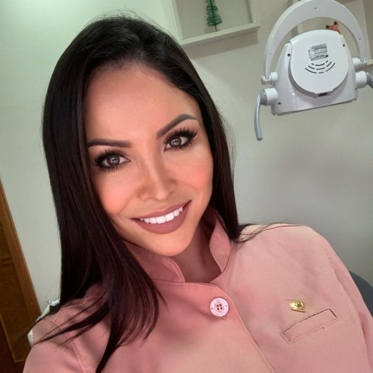 Dra. Livia Pacheco