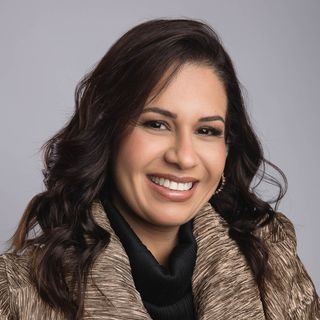 Dra. Rosana Magalhães