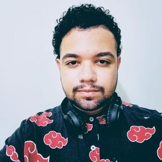 Dr. Lucas Azevedo