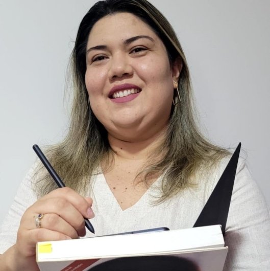 Dra. Ellen Cristiane de Souza Oliveira