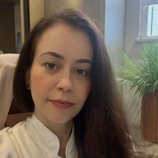 Dra. Carolina Vieira Machado