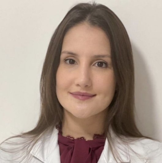 Dra. Lorena Vaz Vieira