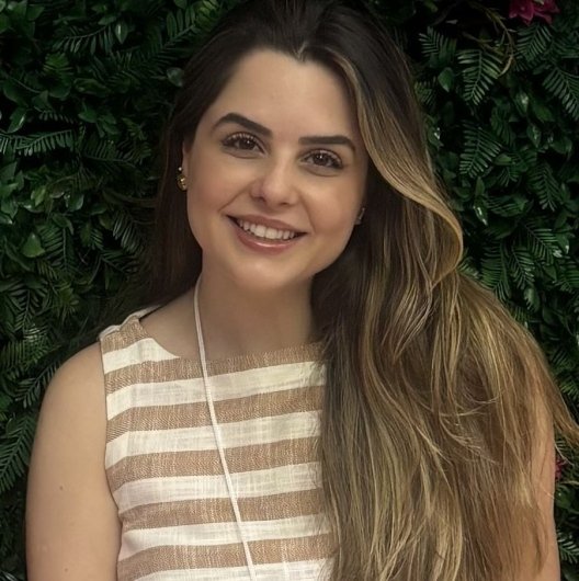Dra. Carolina Tristão Biot