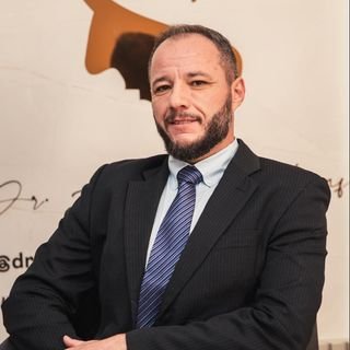 Dr. Angelo Henrique Landgraf