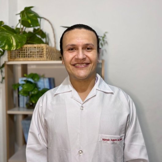 Dr. Marcelo Augusto