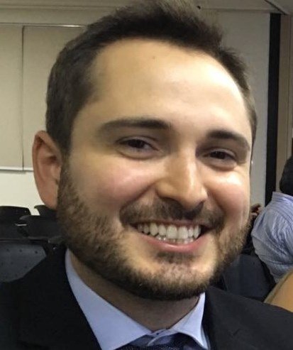 Dr. Gabriel Liria Juares