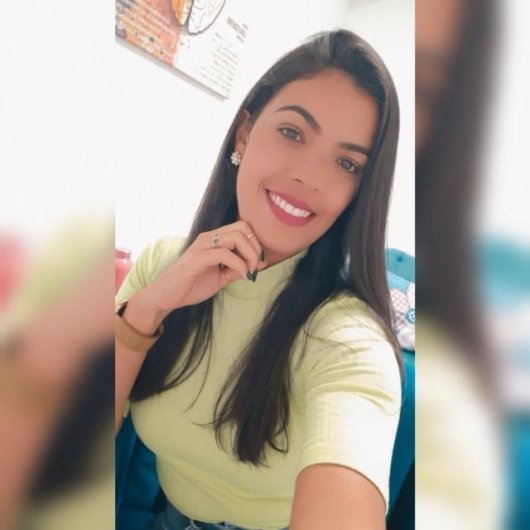Larissa Marques dos Santos