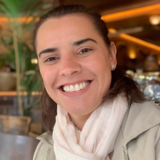 Dra. Rachel Oliveira