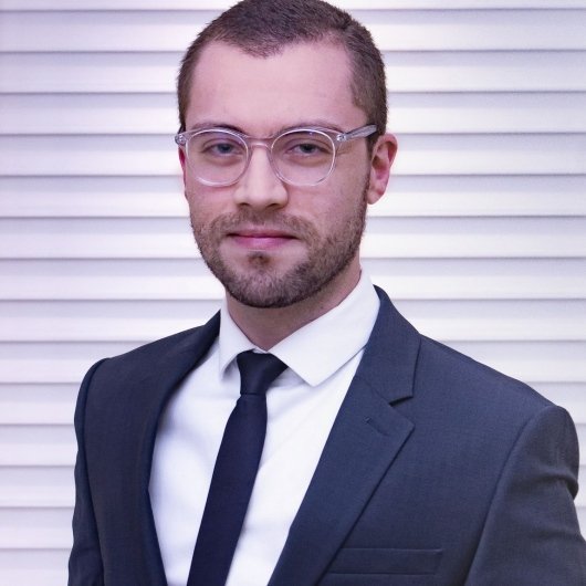 Dr. Bruno Gasperin