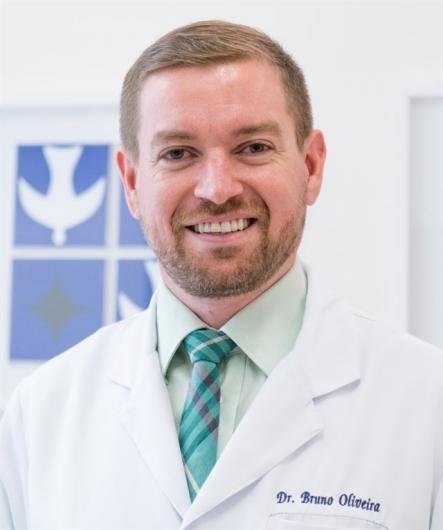 Dr. Bruno Almeida Oliveira