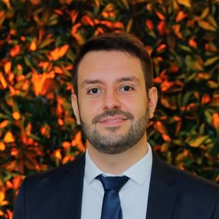 Dr. Rafael Arruda