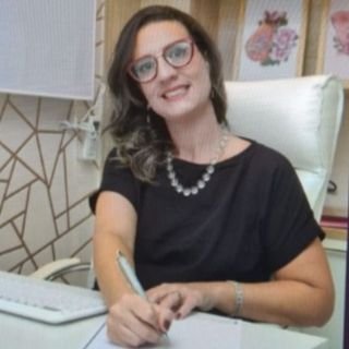 Dra. Ana Clara dos Santos Pellegrino Rodrigues
