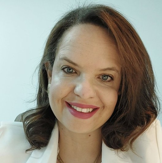 Dra. Mônica Sampaio da Silva Aguiar