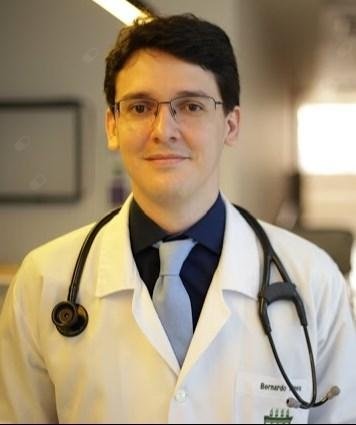 Dr. Bernardo Times de Carvalho
