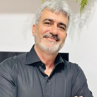 Dr. Jorge Felipe Santos Lima