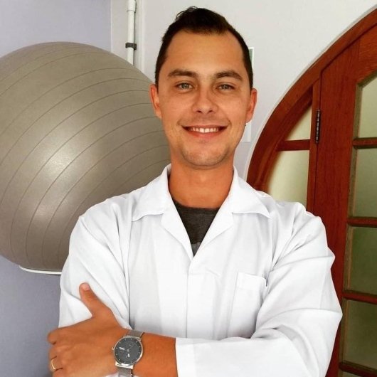 Dr. Álvaro Peçanha
