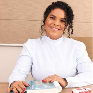 Daniete Dourado