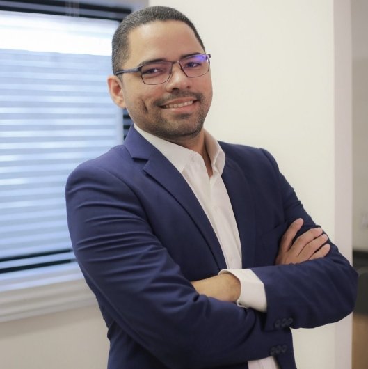 Dr. Mário Raulino