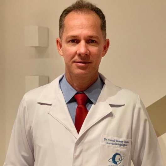 Dr. Daniel Buareque Tenorio