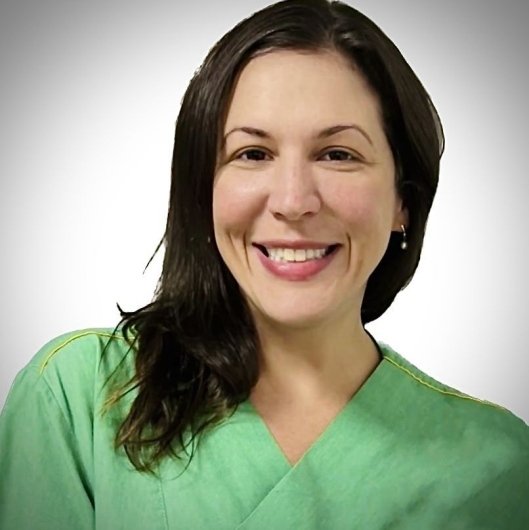 Dra. Viviane Stefanelli
