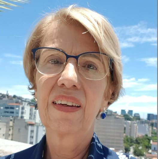 Dra. Célia Regina Vianna Rossi Pereira