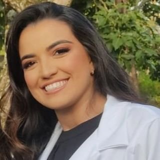 Dra. Júlia da Matta