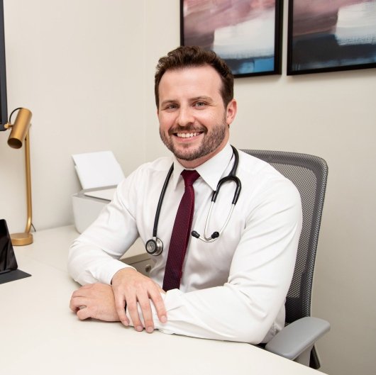 Dr. Leandro Burato