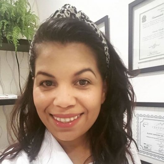 Dra. Elaine Souza