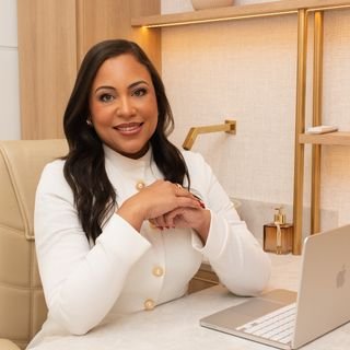 Dra. Caroline Batista