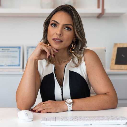 Dra. Priscilla Lopes