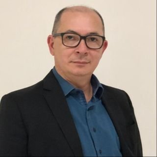 Dr. Deoclecio Rocha