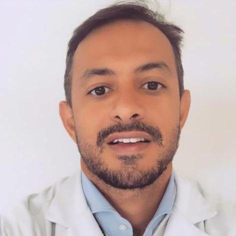Dr. Marco Albuquerque