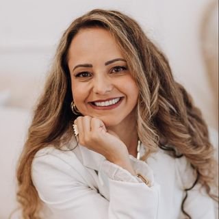 Dra. Simone Reis Simonatto