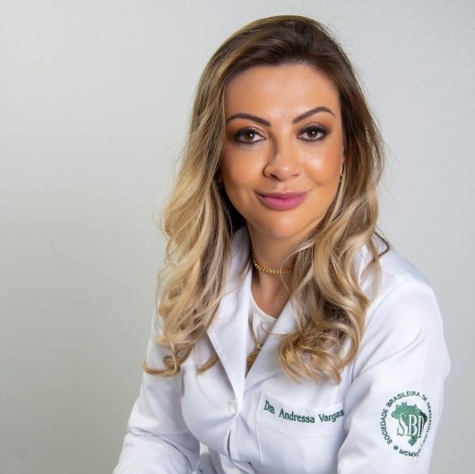 Dra. Andressa Vargas Martins