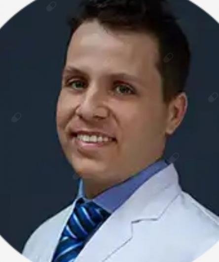 Dr. Fabio Maia Vallim