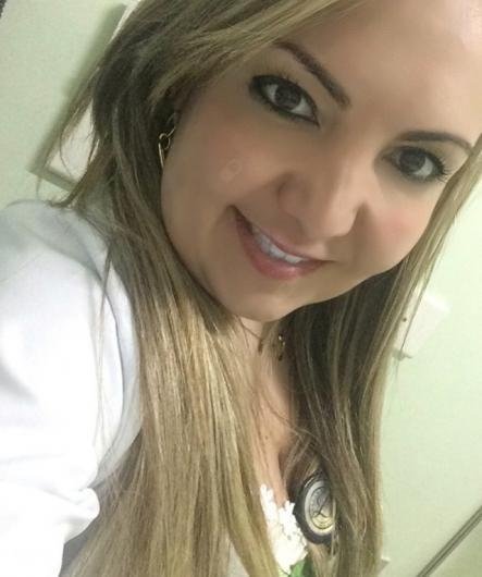 Dra. Ana Paula Rodrigues Alves