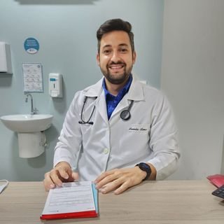 Dr. Leandro Lemos