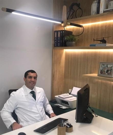 Dr. Guilherme Damian Tostes