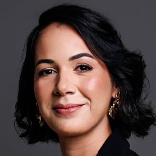 Dra. Tainá Josino