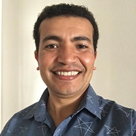 Dr. Lalriano Simões dos Santos
